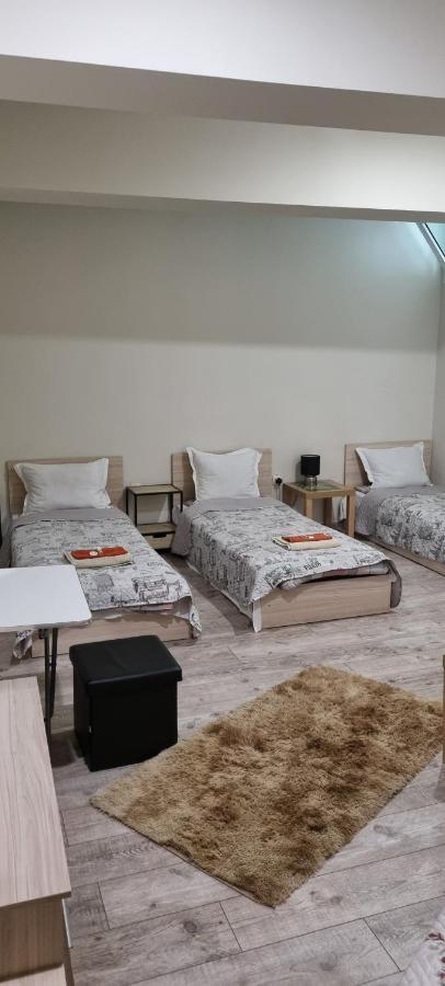 Guest Rooms Super Center Plovdiv Perfect Location Exterior photo